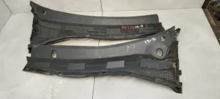  Решетка стеклоочистителя (Дождевик) Mazda 3 BK Арт 104975945, вид 1