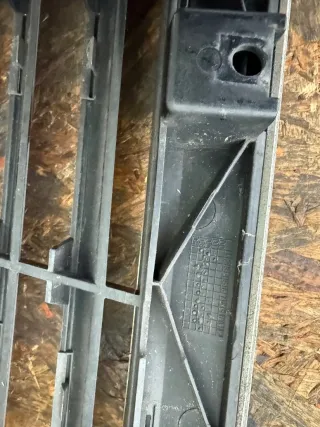 2118800583 Решетка радиатора Mercedes E W211 Арт 104981601, вид 8