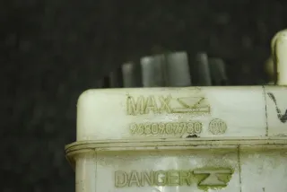 9680907780 Бачок тормозной жидкости Citroen Berlingo 1 Арт 104989713, вид 4