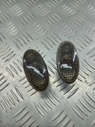  Повторитель передний правый Mazda 3 BK Арт 105057668, вид 1