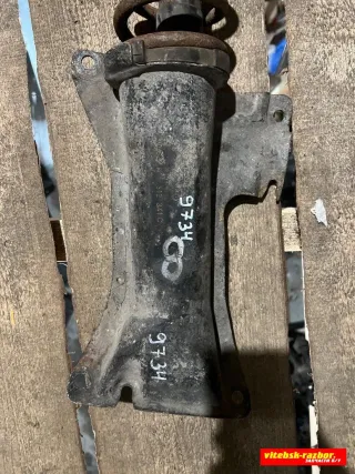 8A0512341C Опора амортизатора верхняя (чашка) Audi 80 B4 Арт 38629734, вид 2