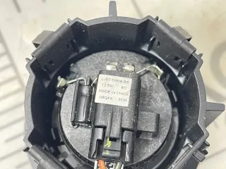 LJ6T18808BB,LJ6BS044L94A Динамик торпедо правый Ford Escape 4 Арт V304, вид 6