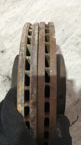  Диск тормозной (комплект) Mazda 3 BK Арт 23343, вид 2