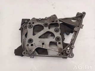 04L145798,04L145160C Кронштейн интеркулера Volkswagen Multivan T6 Арт 105352480, вид 1