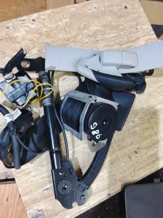 603157300A Ремень безопасности передний правый Mazda 3 BK Арт 986BZ, вид 1