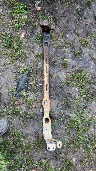  Кронштейн радиатора Ford Focus 1 Арт 105371391, вид 2