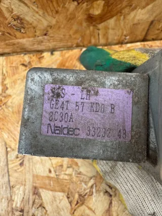 GE4T57KD0B Датчик AirBag Mazda 626 GF Арт 105385695, вид 3