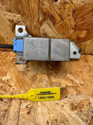 GE4T57KD0B Датчик AirBag Mazda 626 GF Арт 105385695, вид 1