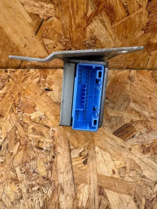 GE4T57KC0B Датчик AirBag Mazda 626 GF Арт 105385967, вид 2