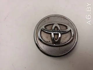 426030D060 Колпачок литого диска Toyota Yaris 2 Арт 105762635, вид 1