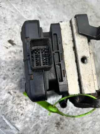 9643373280, 9643373380 Компрессор пневмоподвески Citroen C5 1 Арт 00030053, вид 5