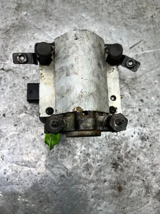 9643373280, 9643373380 Компрессор пневмоподвески Citroen C5 1 Арт 00030053, вид 4