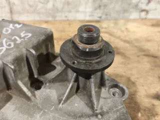 059121313F Кронштейн вискомуфты Audi A4 B6 2.5л Арт 105787160, вид 2