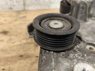 059121313F Кронштейн вискомуфты Audi A6 C5 (S6,RS6) 2.5л Арт 105787169, вид 3