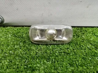 8E0949127 Повторитель передний левый Audi A6 C6 (S6,RS6) Арт 180199, вид 1