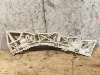  Кронштейн крепления бампера заднего Mazda 3 BK Арт 105923289, вид 3