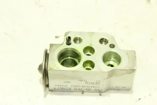 1K0820679 Клапан ТРВ (расширительный) кондиционера Volkswagen Jetta 5 Арт 105942119, вид 2