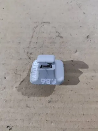  Крючок для одежды Volkswagen Passat B6 Арт 105964081, вид 1