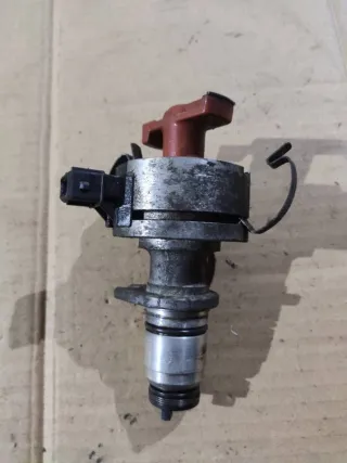  Распределитель зажигания (трамблер) Saab 9-3 1 Арт 105964103, вид 1