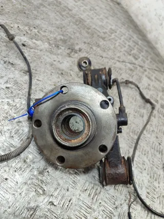  Кулак задний левый Audi A6 C5 (S6,RS6) Арт 7885746978857463, вид 3