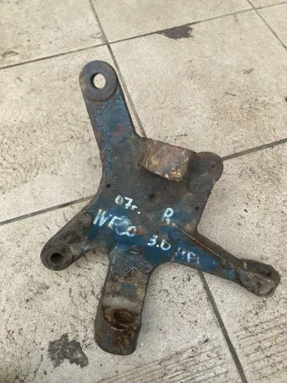  Цапфа передняя правая Iveco Daily 4 Арт 106038506, вид 1