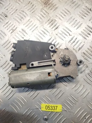 61358352210, 8352210 Двигатель электролюка BMW 5 E39 Арт 05337, вид 2