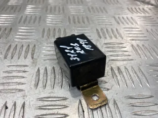 MR182840 Реле стеклоочистителей (дворников) Mitsubishi Galant 8 Арт 31212031841, вид 3