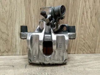  Суппорт задний правый Mazda 3 BK Арт G18704_2, вид 1