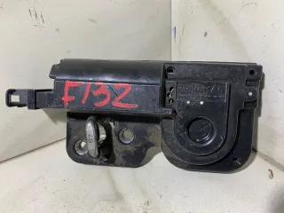  Замок крышки багажника Volkswagen Touareg 1 Арт 106100434, вид 1