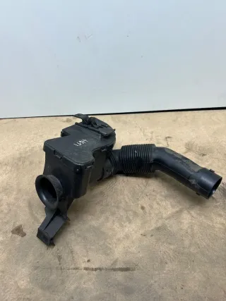 96826476 Резонатор воздушного фильтра Citroen C3 Aircross  Арт 106112881, вид 1