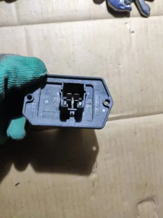 3R36K Сопротивление печки Toyota Corolla VERSO 1 Арт 106113232, вид 3