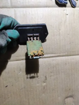 3R36K Сопротивление печки Toyota Corolla VERSO 1 Арт 106113232, вид 4