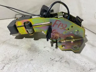  Замок стекла двери багажника Volkswagen Touareg 1 Арт 106579912, вид 1