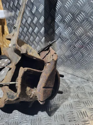  ступица задняя правая Mazda 3 BK Арт 85128, вид 4