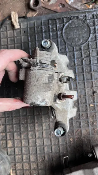  Суппорт тормозной задний правый Renault Laguna 2 Арт 106627755, вид 2