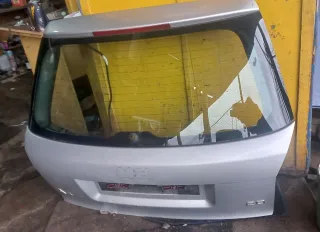  Крышка багажника (дверь 3-5) Audi A4 B6 Арт 106628757, вид 1