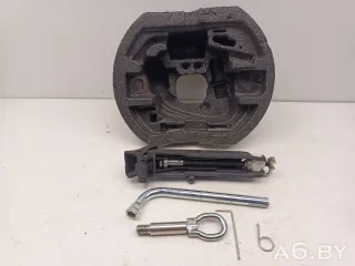 6Q7011031,4D0012219A,6X0803615C Набор инструментов штатный Skoda Roomster 1 restailing Арт 106722116, вид 1