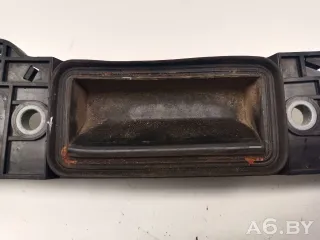 1T0827574L Накладка подсветки номера Volkswagen Passat B6 Арт 106826928, вид 4