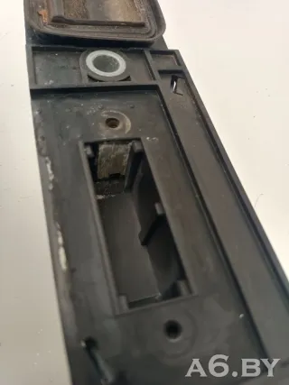 1T0827574L Накладка подсветки номера Volkswagen Passat B6 Арт 106826928, вид 6