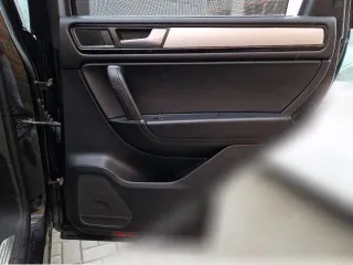  Обшивка двери (дверная карта) комплект Volkswagen Touareg 2 restailing Арт 171631018, вид 5