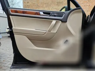  Обшивка двери (дверная карта) комплект Volkswagen Touareg 2 Арт 172453441, вид 1