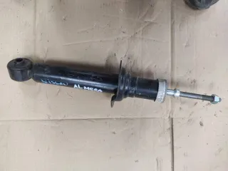  Амортизатор задний правый Nissan Almera N16 Арт 106834084, вид 1