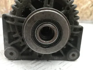 0986080140,0986083440,11203923,113940,116048,1-3213-25W,20130155,210394,2310000Q0G,2310000Q2C,2310000Q2R,2310000QAB,2310000QBA,2310000QBK,231001956R,23174N,2542664A,2542664B,2542664C,2542664D,2542664E,2542945,2542945B,2546664C,301N20171Z,32439475,437434,437558,439475,439561,443036,7701474416,7701476807,7701478093,7711135331,7711368356,7711368692,7711497095,7711497156,8200100907,8200386806,8200667603,8200667608,8EL011710741,8EL738147001,AAK5773,ALB1762YX,ALV1762DD,ALV1762GB,ALV1762KL,ALV1762LK,ALV1762MA,ALV1762RB,ALV1762RN,ALV1762UX,ALV1762YX,ALV8762UX,ALV9762BA,ALV9762GB,ALV9762LK,ALV9762RN,ALV9762WA,CA1762IR,CAL15102,CAL15102AS,CAL15102ES,CAL15102OS,CAL15102RS,DRA0478,DRA4099,F000BL0628,F000BL07TG,F042A0H178,LRA02893,TG11C011,TG11C011R,TG11C034,TG11C062,TG11C064 Генератор Renault Kangoo 2 1.5л Арт A28495, вид 3