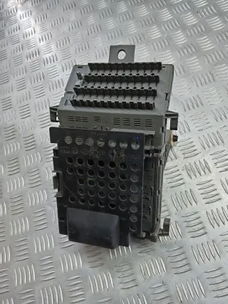 8200043240A Блок предохранителей Renault Laguna 1 Арт 106905122, вид 1