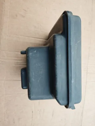 9611002380 Бачок LHM Citroen Xantia Арт 106905174, вид 3