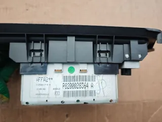 8200028364 Дисплей Renault Scenic 1 Арт 106905185, вид 3