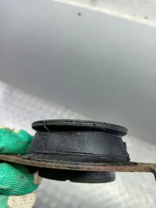 7700818372-D Подушка крепления кпп Renault Laguna 1 1.8л Арт 106905402, вид 3