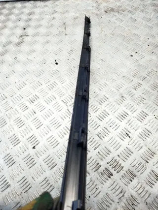  Молдинг стекла двери задней правой внутренний BMW 5 E34 Арт 01897, вид 3