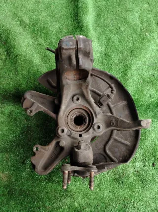 1K0407256T,1K0615312F Кулак поворотный передний правый Volkswagen Caddy 3 Арт 106998915, вид 4