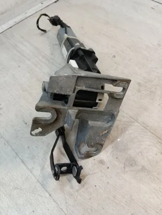 4H0827851A Моторчик (насос) подъема крышки багажника (3-5 двери) Audi A8 D4 (S8) Арт 107018110, вид 2